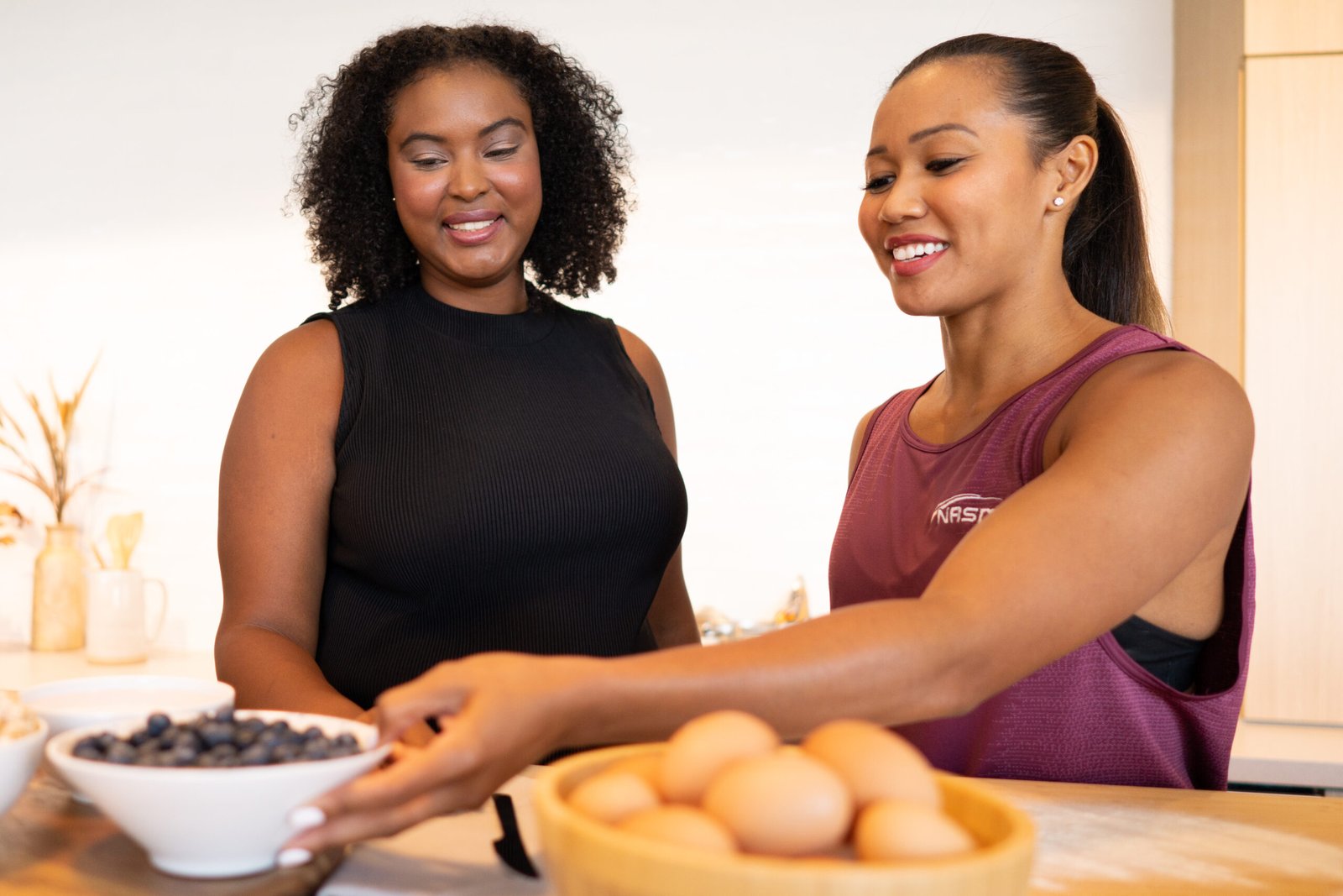 Women’s Creatine Guide: Everything You Need to Know for Strength, Energy & Wellness